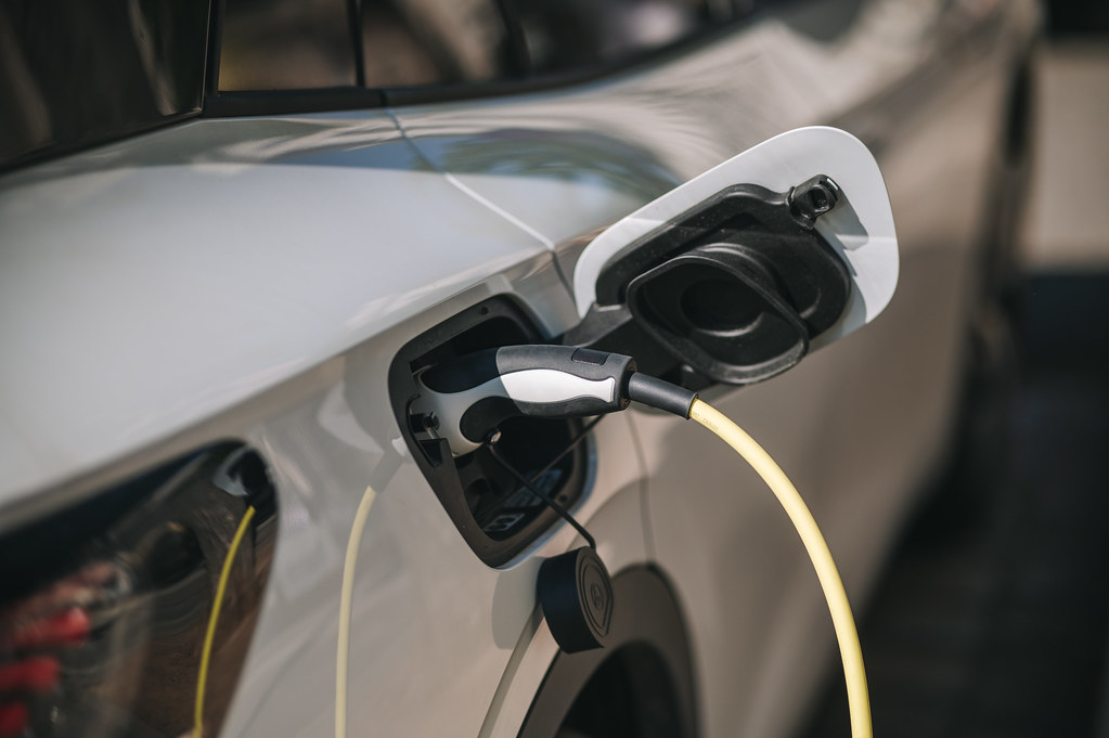 Eropa Setop Mobil Bensin 2035: Apa Artinya untuk Pasar Indonesia?