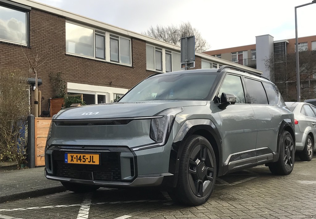 Kia EV9 untuk Keluarga Besar: Review Kebutuhan Nyata, Kecukupan, dan Efisiensi
