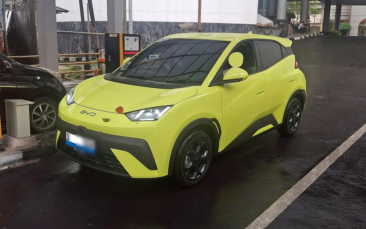 BYD Atto 1: Review City Car Listrik Termurah, Cocok untuk Sehari-hari?