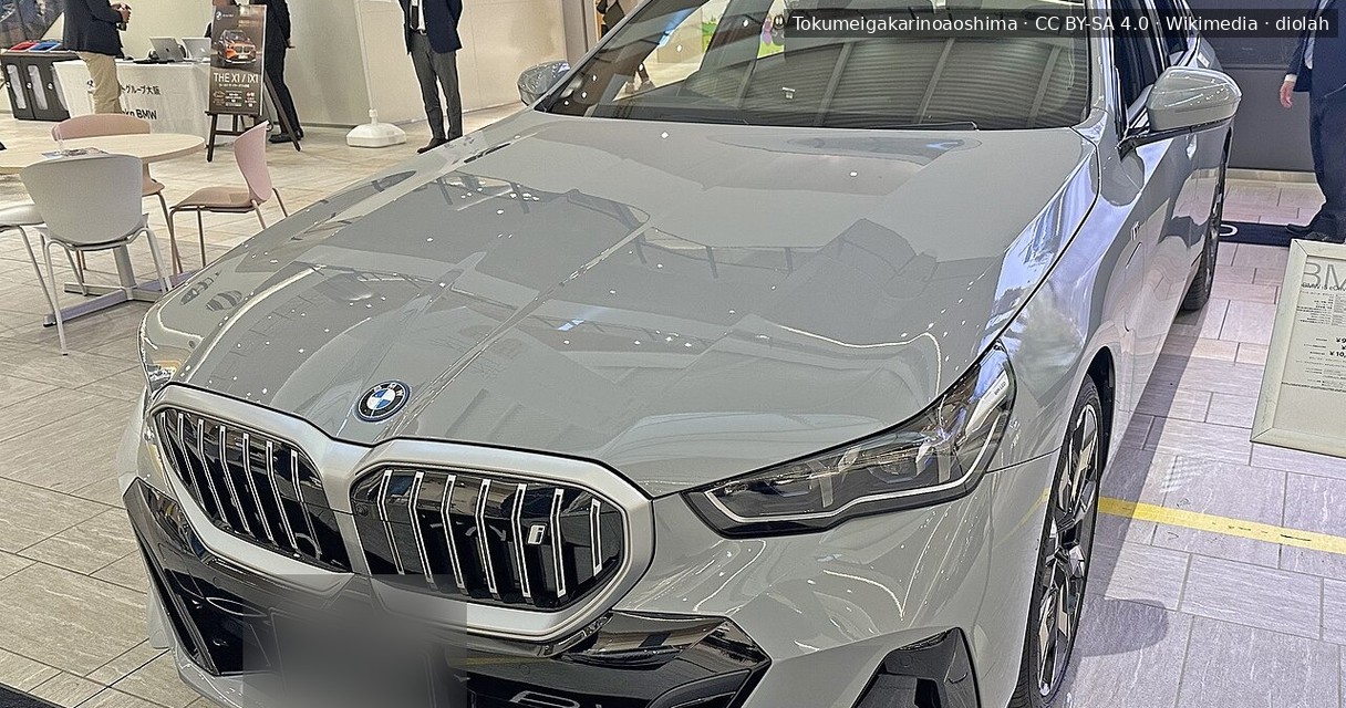 BMW i5 eDrive40 Review: Executive EV dengan Jarak Klaim 580 km, Apa Keunggulannya?